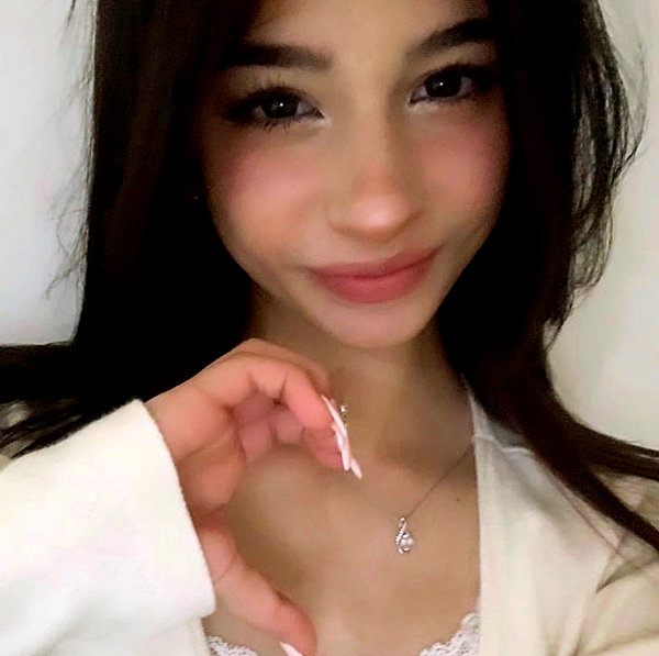 bbyul.le instagram image archive image