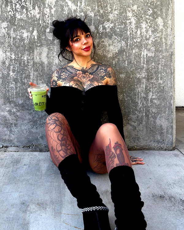 sabrvna instagram image archive image