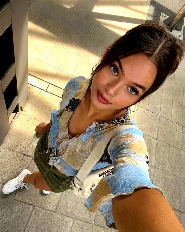 emmaaurora instagram image archive image