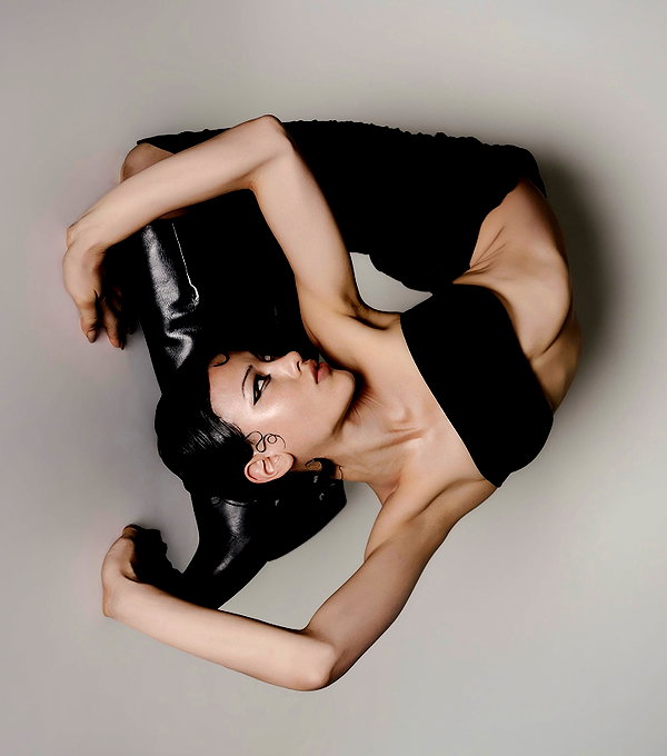 leonanaomii instagram image archive image
