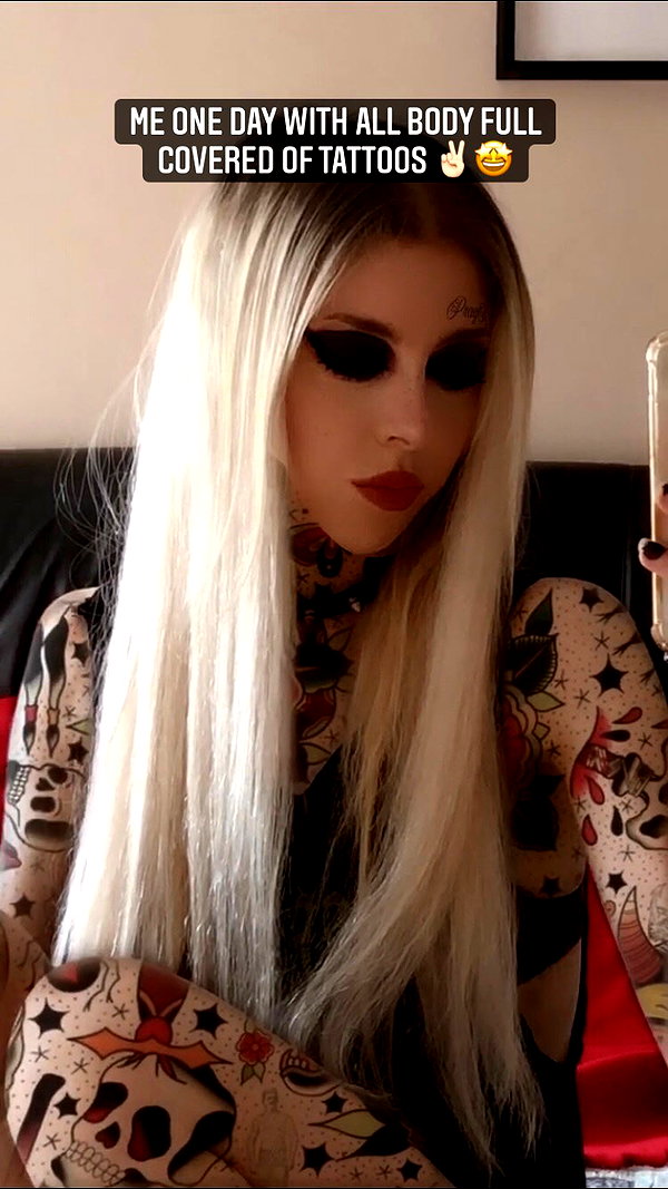 roxiechelon2 archive image