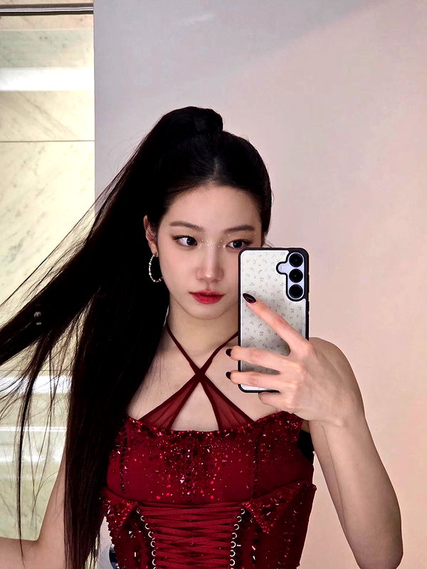 zuhazana instagram image archive image