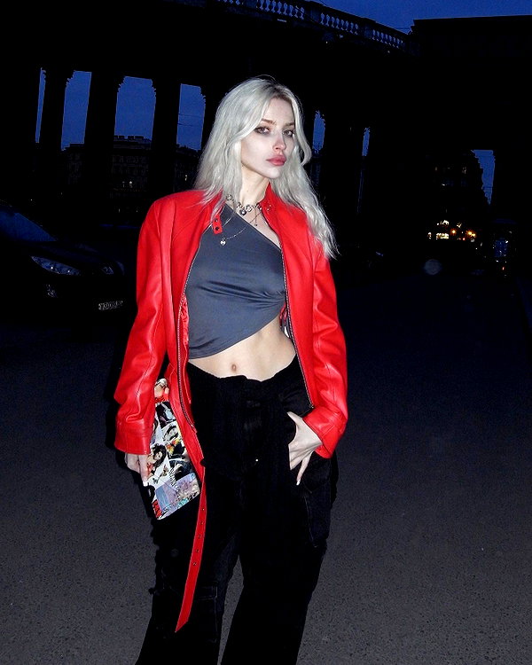 anya4everr instagram image archive image