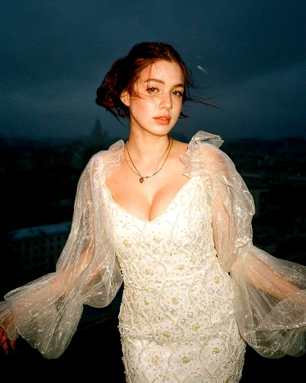 anna.utka22 instagram image archive image