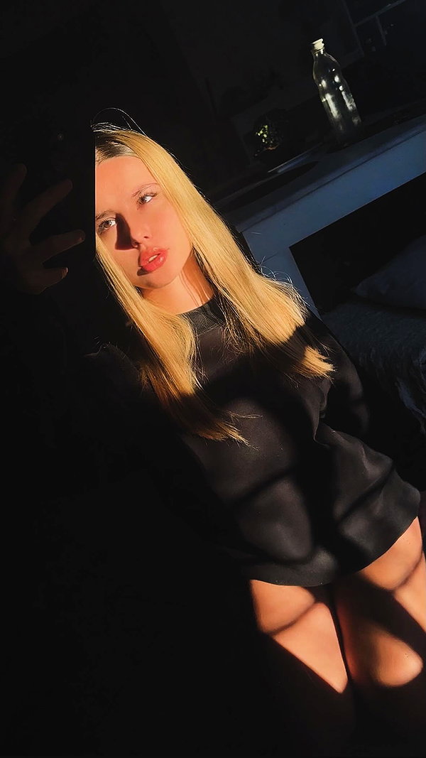 maii.ferreiraa instagram image archive image