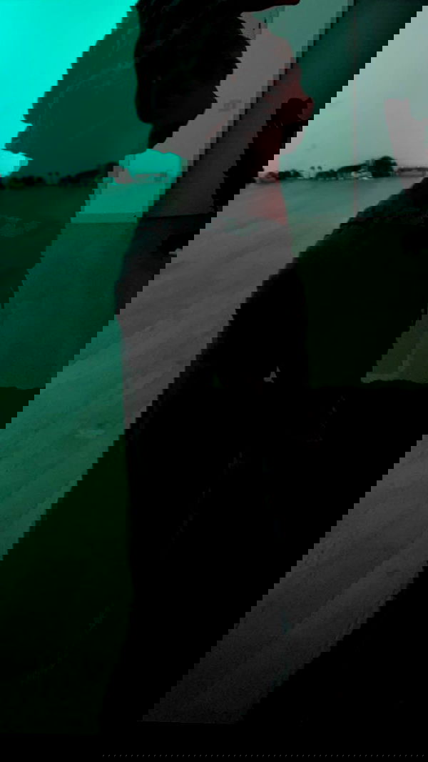 leonanaomii image ~ Altpins