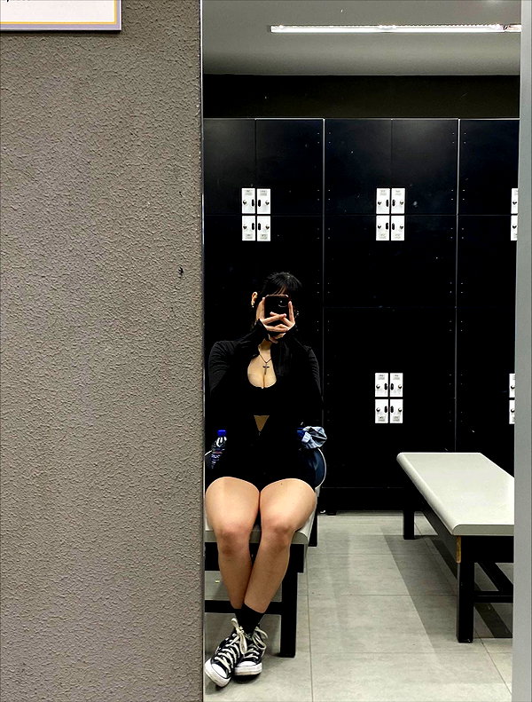 sulisssx instagram image archive image
