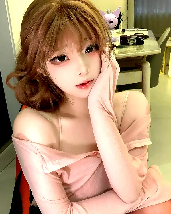 yingyinng_ instagram image archive image