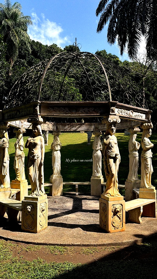 jadelaverne archive image