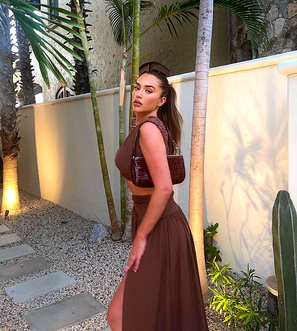 staskaranikolaou instagram image archive image