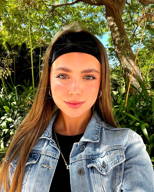 mishel_d_ instagram image archive image