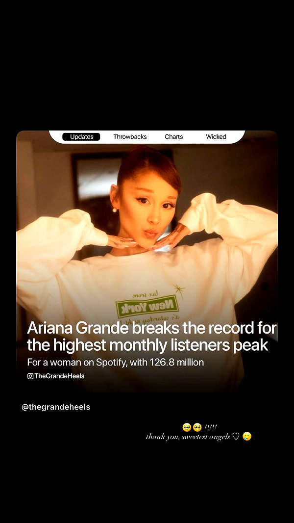arianagrande instagram image archive image