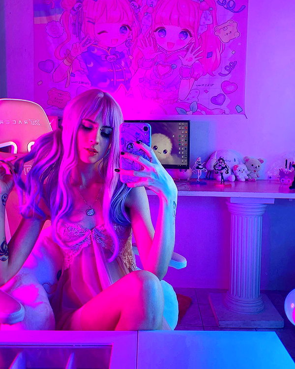 jadelaverne instagram image archive image
