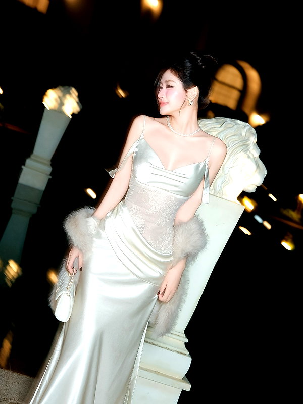 lyhythuedoxinh instagram image archive image