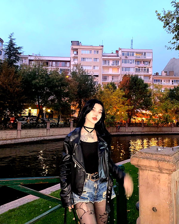 madamist_ instagram image archive image