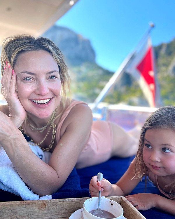 katehudson instagram image archive image