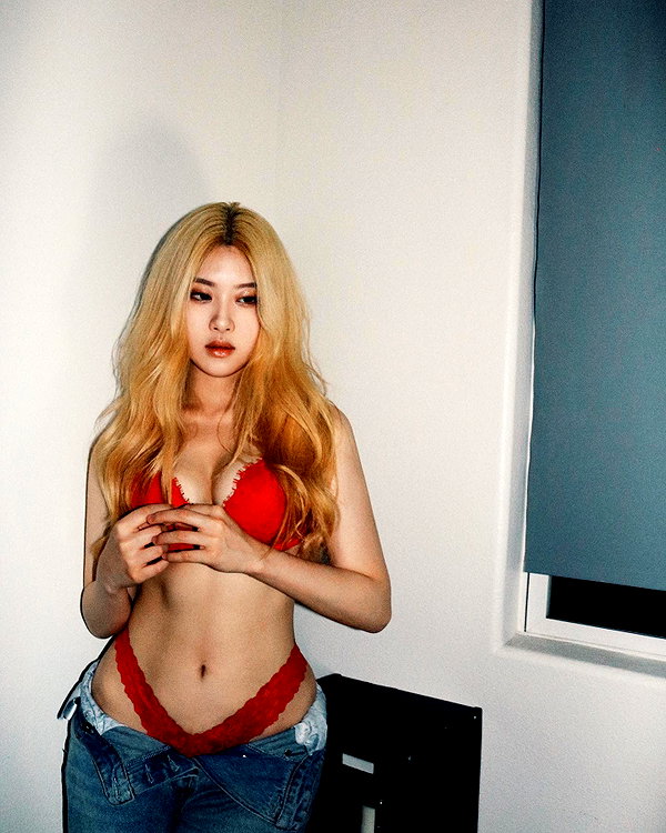 allissashin instagram image archive image