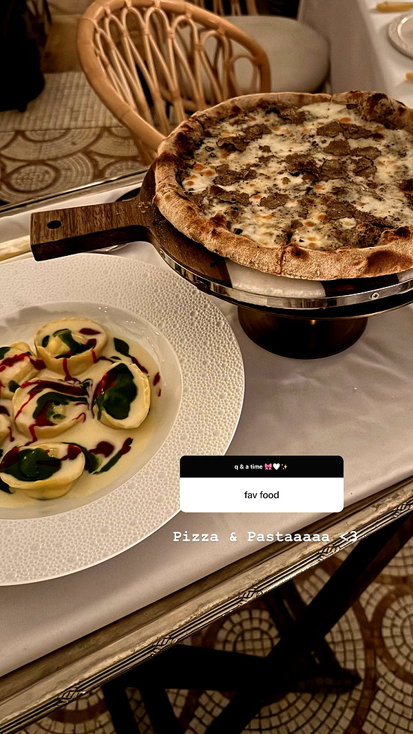 zoeliss instagram image archive image