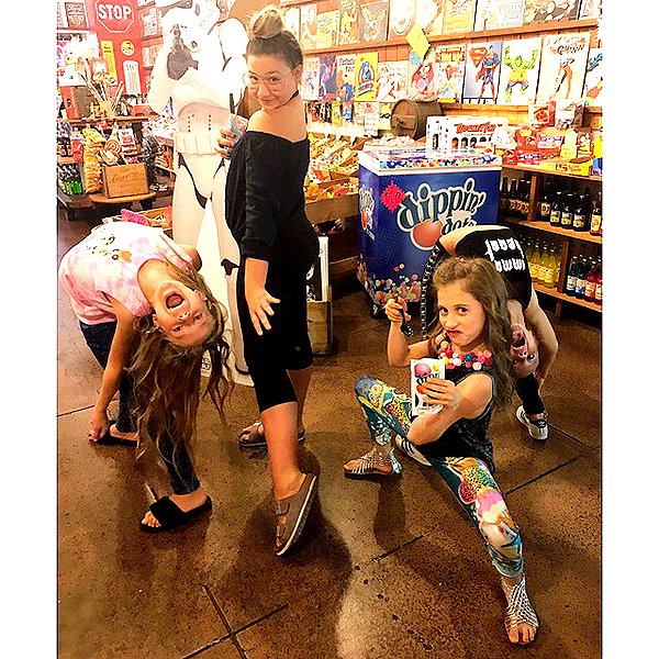 ellianawalmsley instagram image archive image