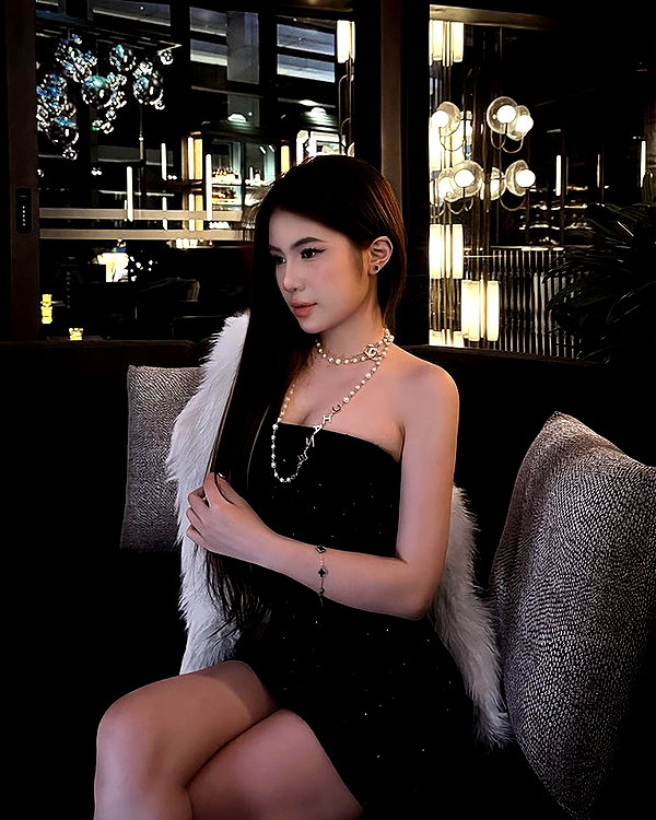 lyhythuedoxinh instagram image archive image
