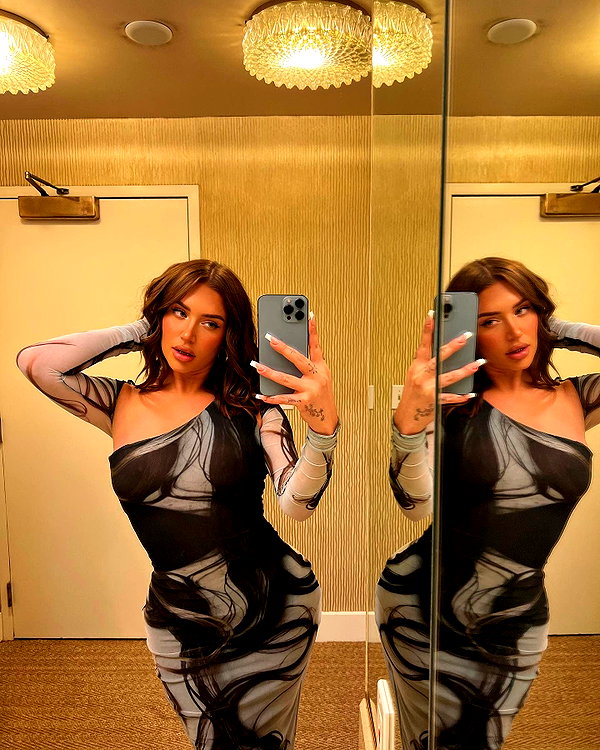 staskaranikolaou instagram image archive image