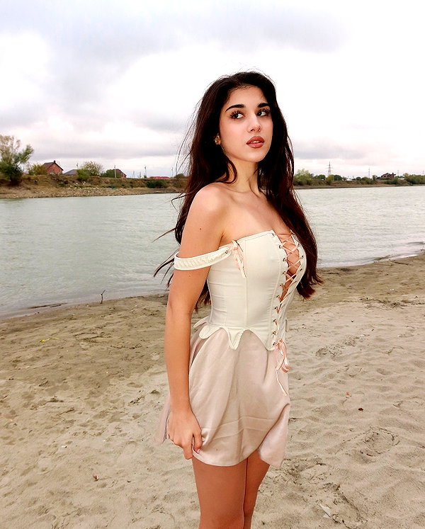 owlydiaa instagram image archive image