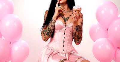 strawberryshanz instagram image archive image