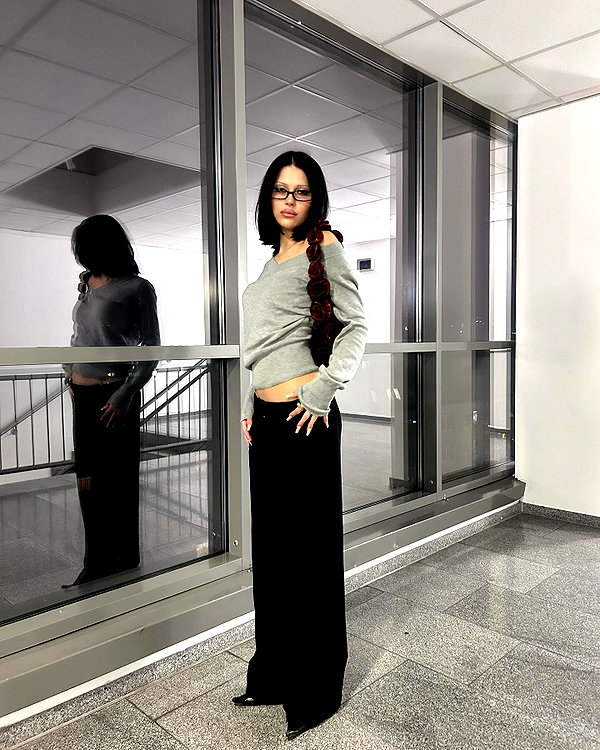 karolinaawasik instagram image archive image