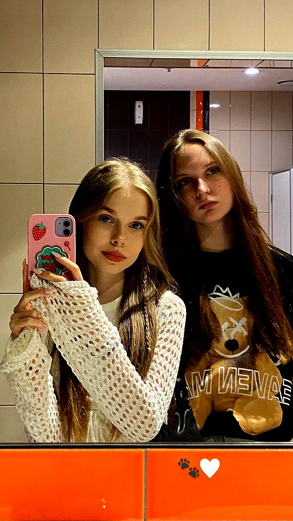 kristti.a instagram image archive image