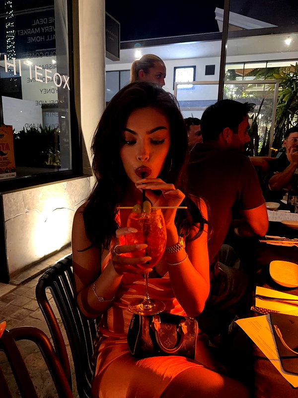 oliviaphillipps instagram image archive image