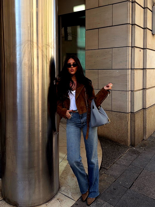 zoeliss instagram image archive image