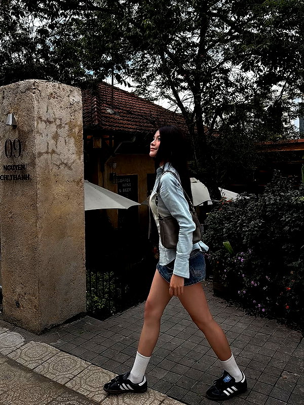 lyhythuedoxinh instagram image archive image