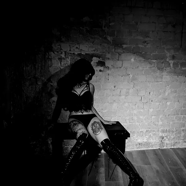 shayli_or shayli_or archive image