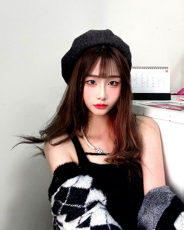 lai_931201 instagram image archive image
