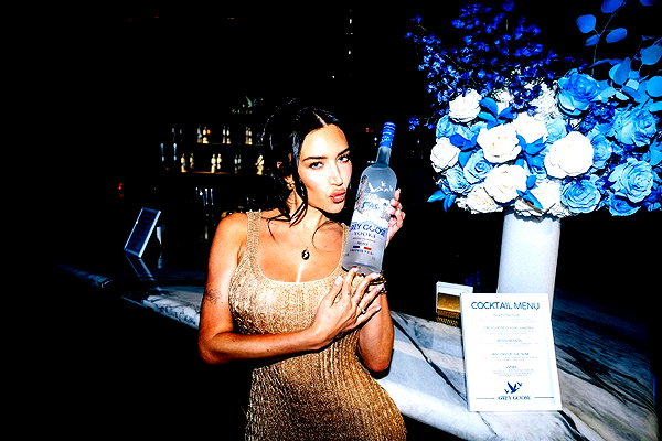 staskaranikolaou instagram image archive image