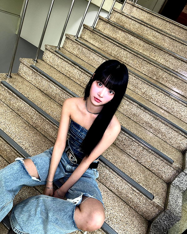 hhh.e_c.v instagram image archive image