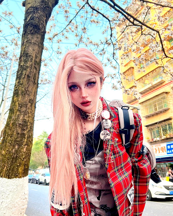 marilyn_damaged instagram image archive image
