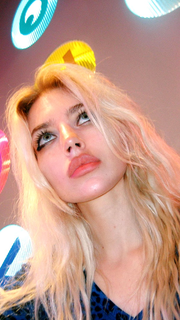 alien.hanna instagram image archive image