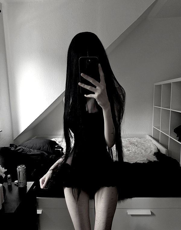 annaemiliaz instagram image archive image