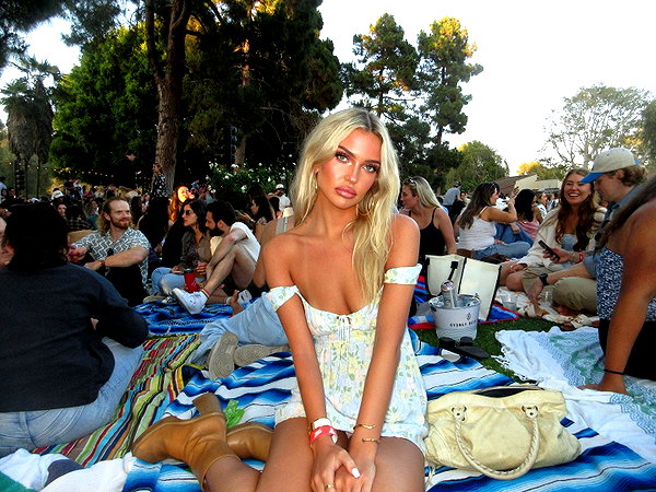 lizrrossi instagram image archive image