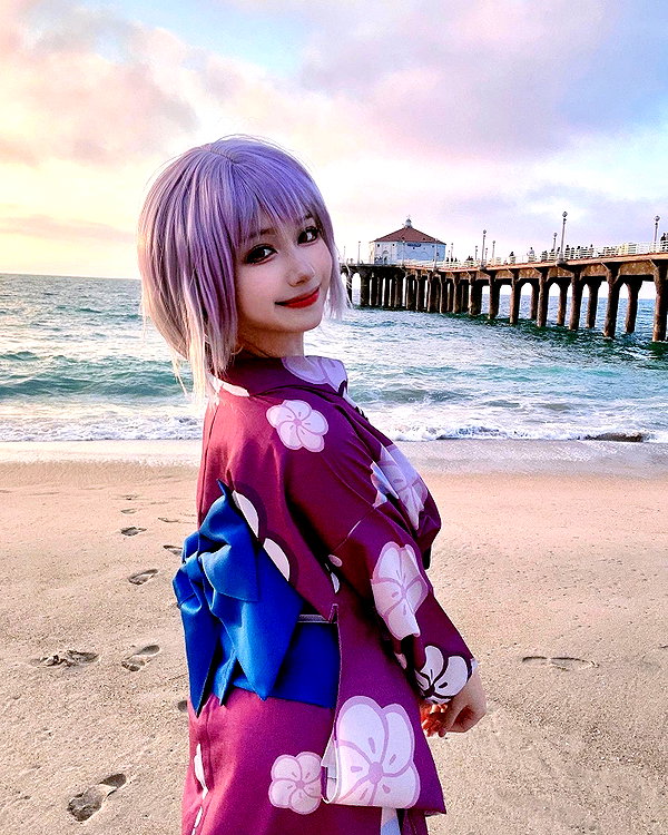 xier_cos instagram image archive image