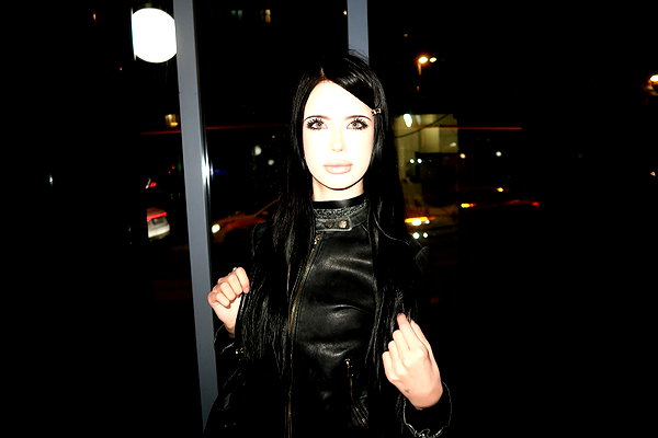 yanyluya instagram image archive image