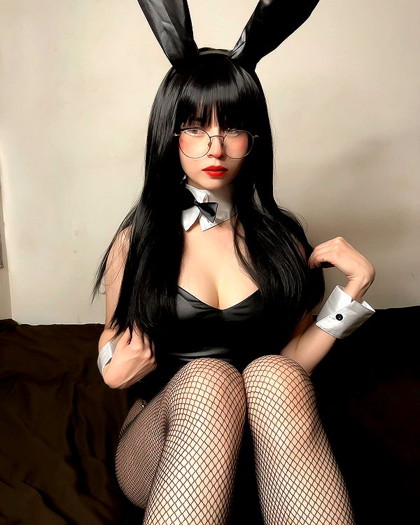 luly1980s instagram image archive image