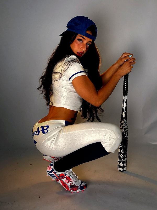 daniellebarnaa instagram image archive image
