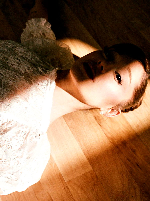 arianagrande instagram image archive image