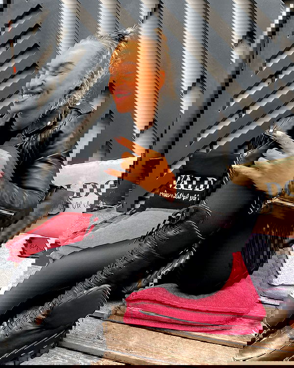 yanamarkeshtv image ~ Altpins