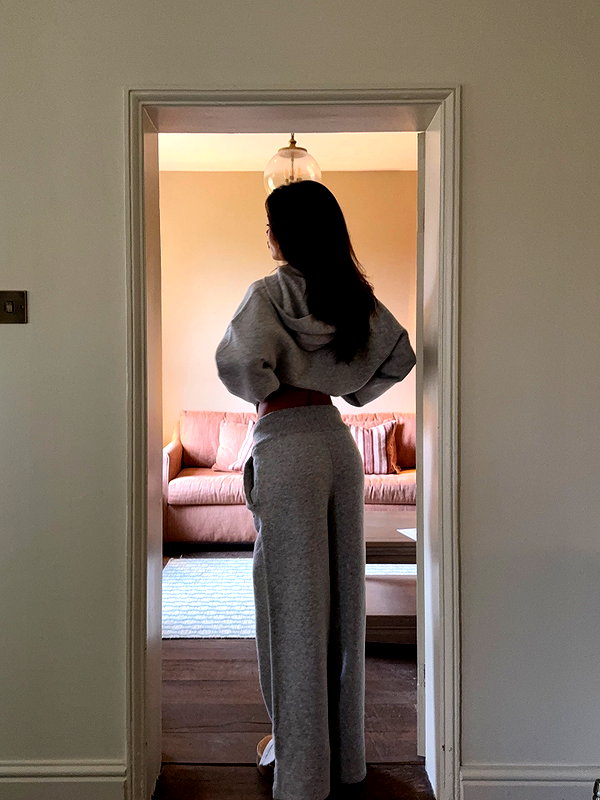 oliviaphillipps instagram image archive image