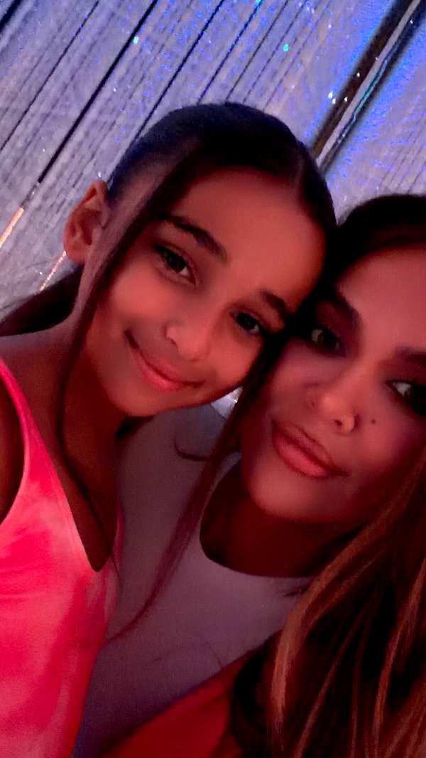 khloekardashian instagram image archive image