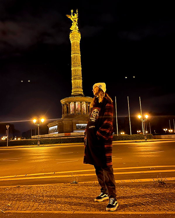 eva_romanovski instagram image archive image