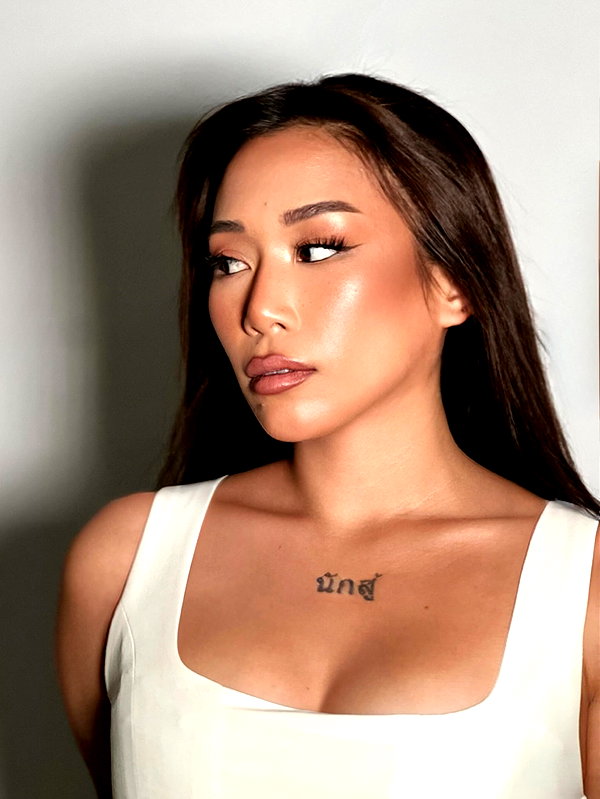adan._makeup_ archive image